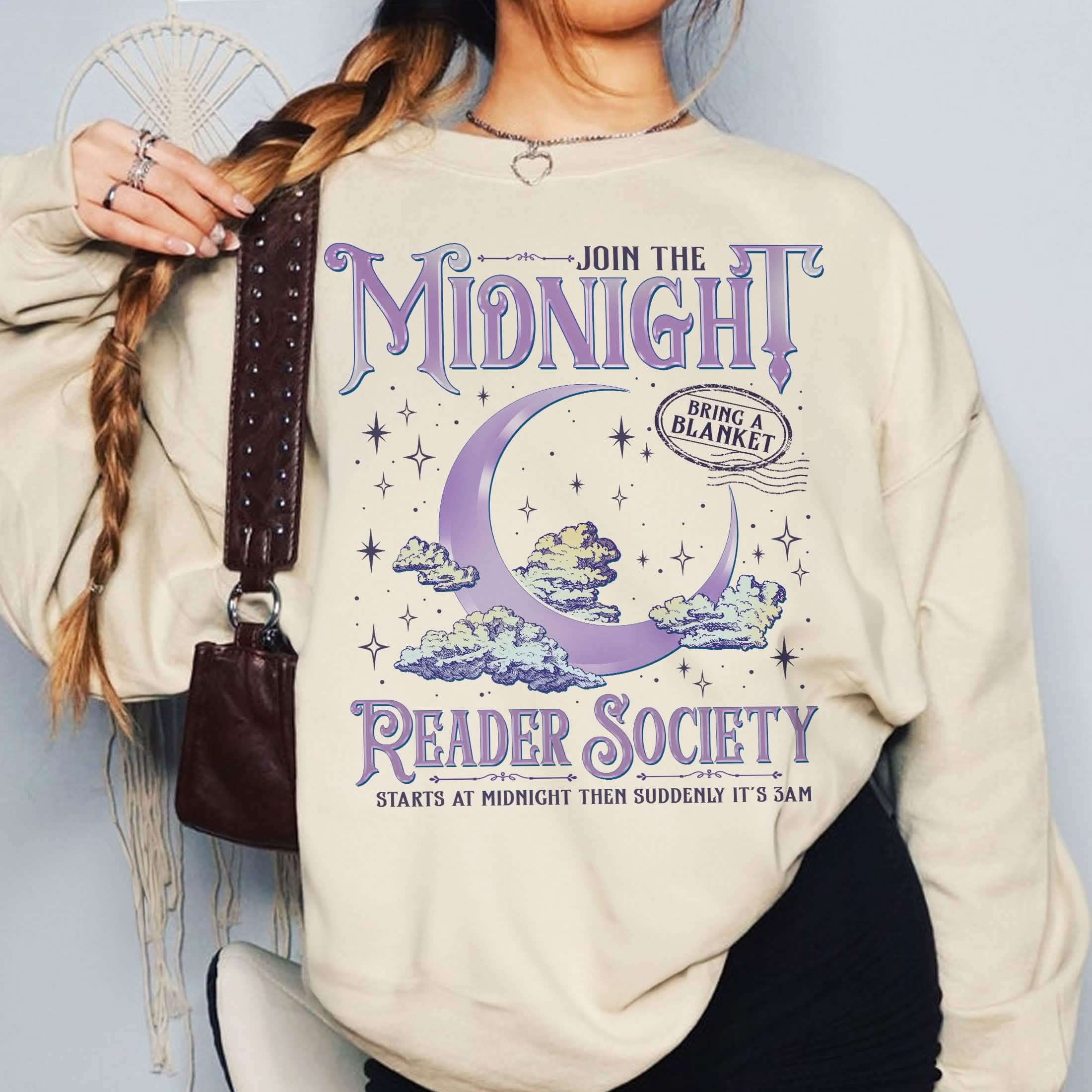 Night Owl Reader Sweatshirt PTS1255