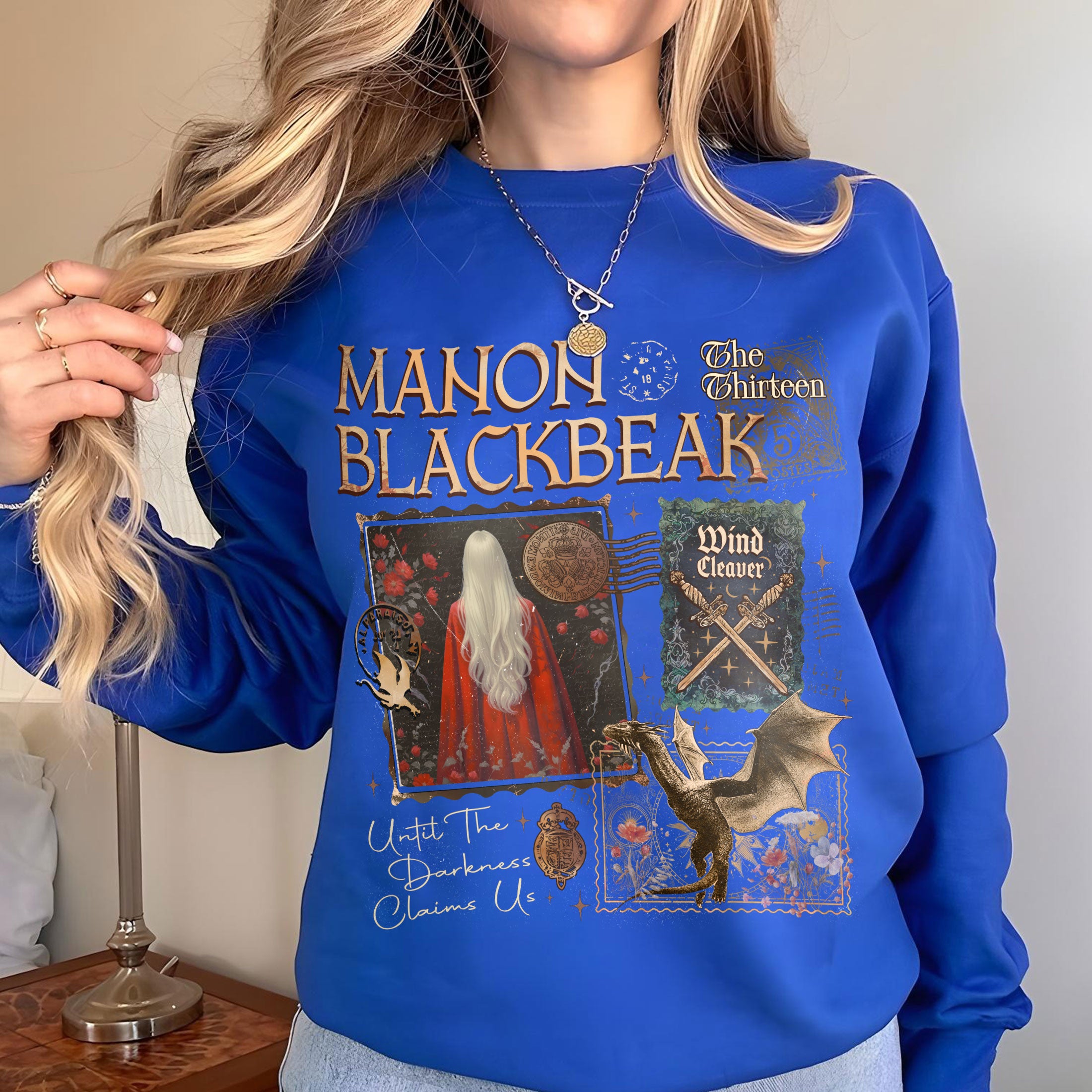 Manon Blackbeak Throne of Glass Sweatshirt PTS074