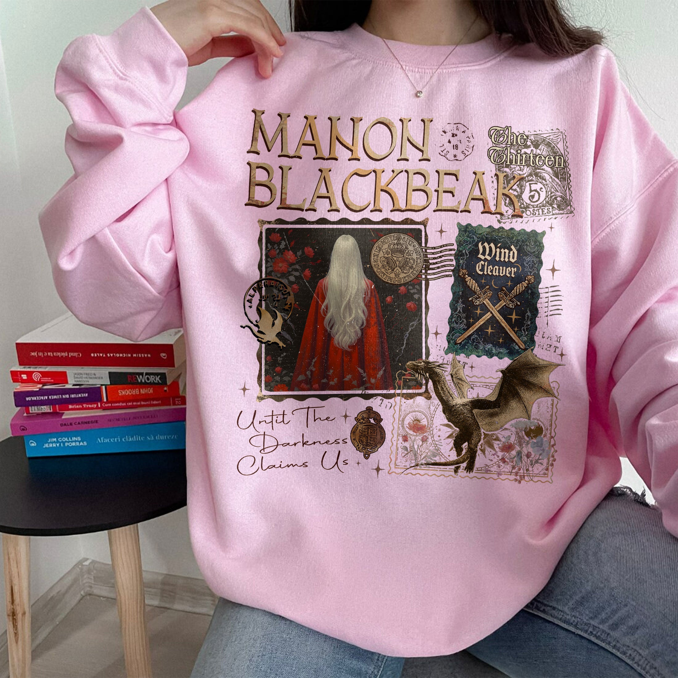 Manon Blackbeak Throne of Glass Sweatshirt PTS074