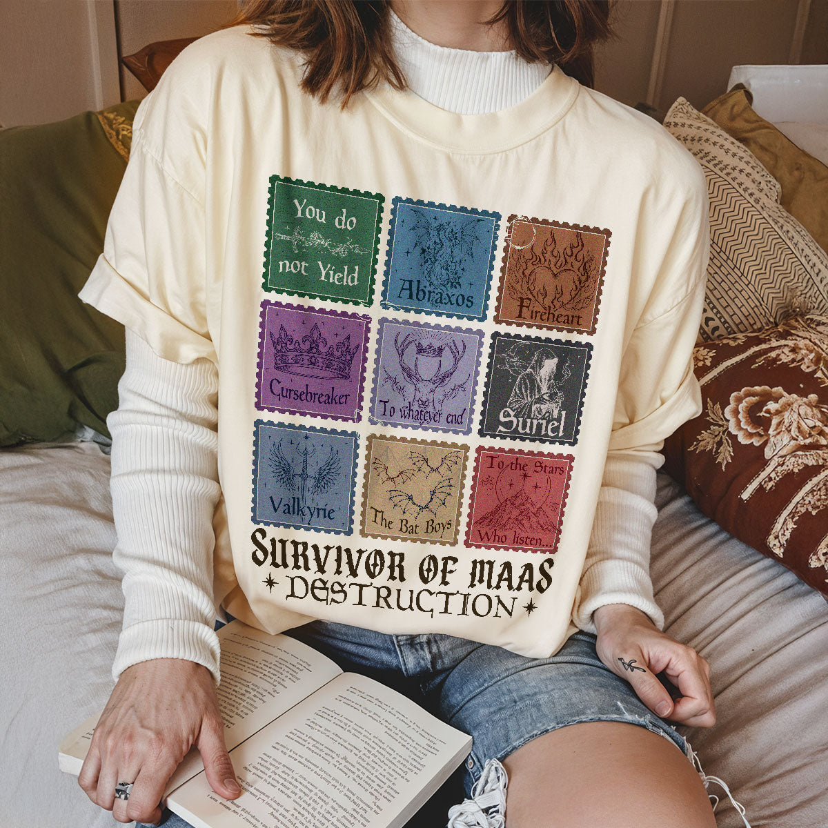 Acotar Survivor of Maas Destruction Fantasy Stamps Book T-shirt PTS9269
